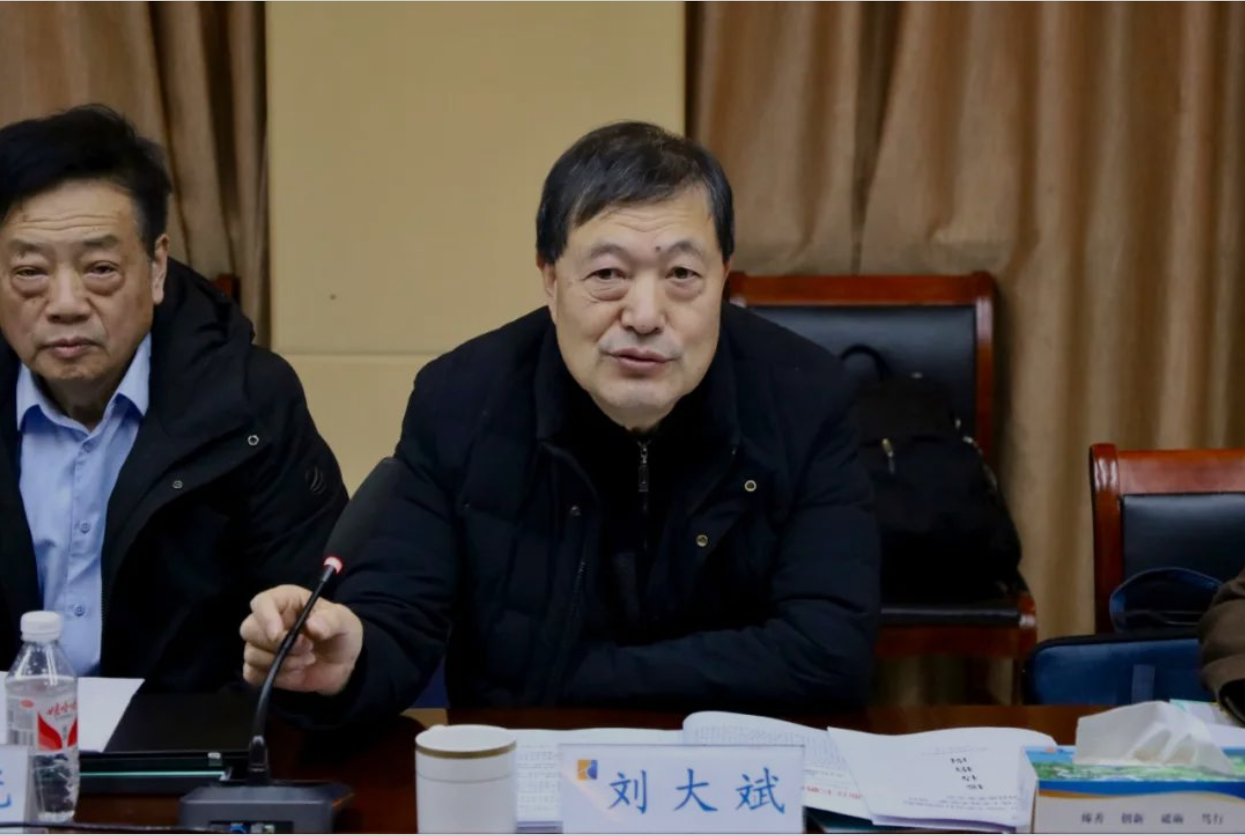 【国际领先】弘腾CPHTED-Ⅲ型电子雷管自动化装配生产线通过工信部科技成果鉴定，被评国际领先！-香港今晚开现场直播81期